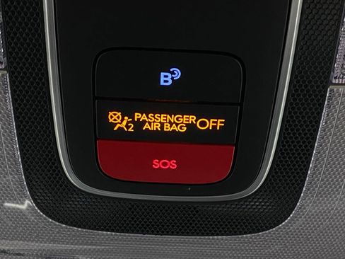 Used 2025 Hyundai Kona SEL image 29