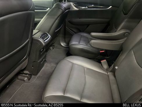 Used 2023 Cadillac XT6 Premium Luxury w/ Technology Package image 25