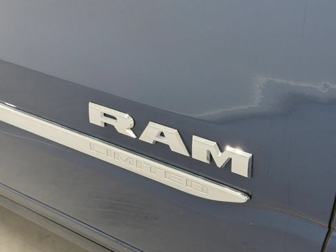 Used 2022 RAM 1500 Limited w/ Body-Colour Bumper Group AWD/4WD image 96