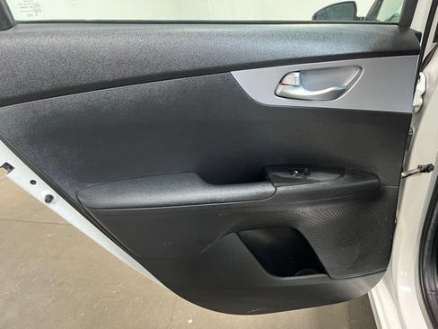 Used 2023 Kia Forte LXS FWD image 16