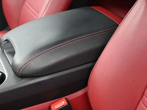 Used 2023 Porsche Cayenne S Platinum image 21