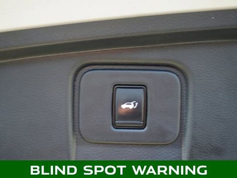 Used 2023 Nissan Murano SL image 7