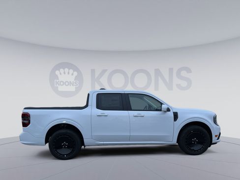 New 2025 Ford Maverick Lobo image 8
