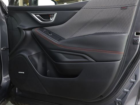 Used 2021 Subaru Forester Sport image 9