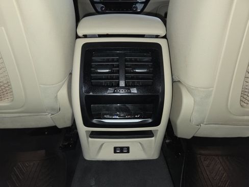 Used 2021 BMW X4 xDrive30i AWD/4WD image 23