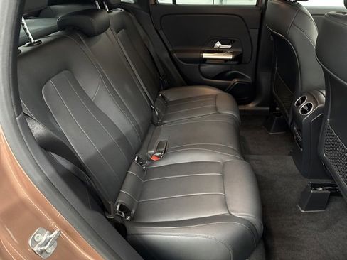 Used 2023 Mercedes-Benz GLA 250 GLA 250 image 36