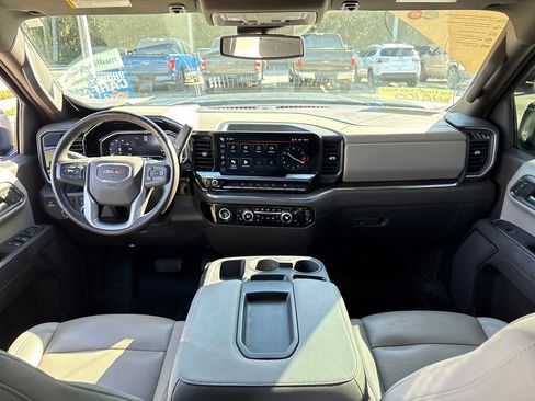 Used 2024 GMC Sierra 1500 SLT image 7