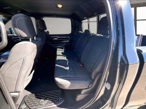 Used 2019 RAM 1500 Big Horn AWD/4WD image 28