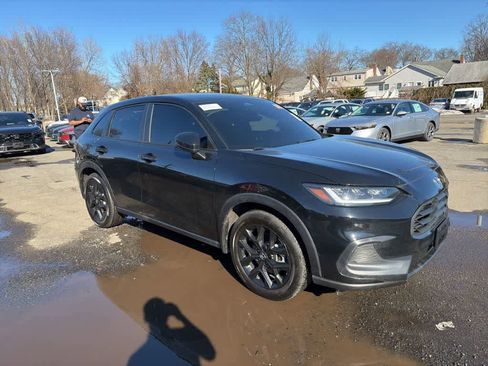 Certified 2025 Honda HR-V Sport image 23