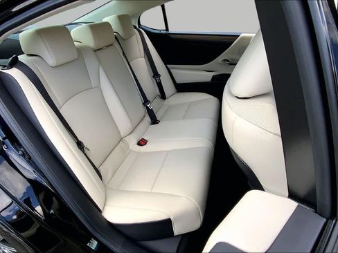 Certified 2024 Lexus ES 350 w/ Premium Package FWD image 20