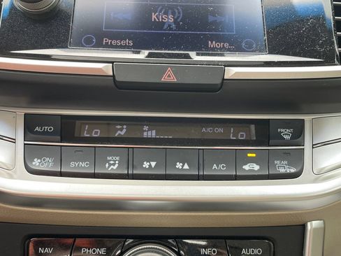 Used 2013 Honda Accord EX-L image 28