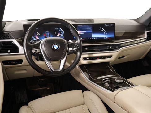 Certified 2024 BMW X5 xDrive40i w/ Executive Package AWD/4WD image 2