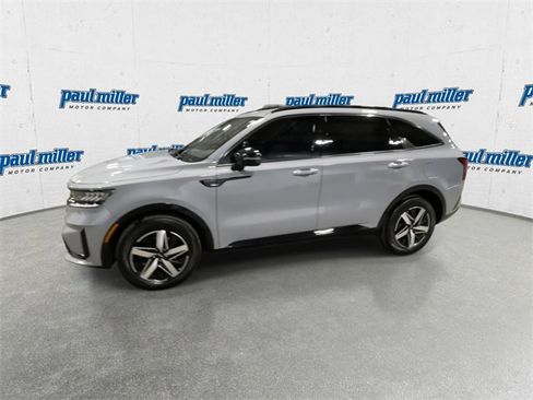 Used 2023 Kia Sorento EX image 6