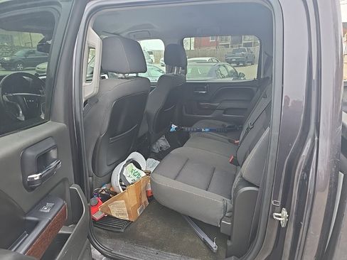 Used 2015 GMC Sierra 1500 SLE w/ SLE Value Package image 7