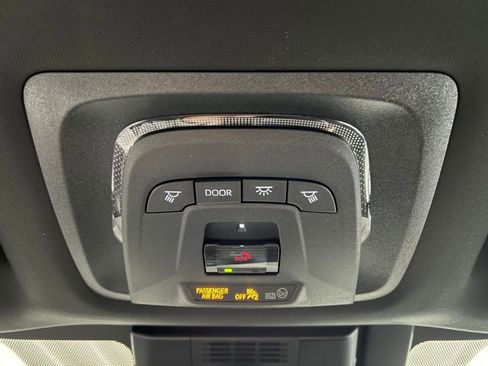 New 2026 Toyota C-HR image 25