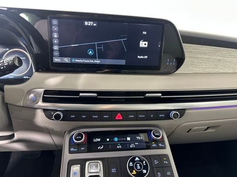 Used 2024 Hyundai Palisade Calligraphy image 23