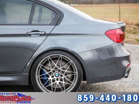 Used 2018 BMW M3 image 25