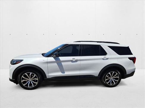 New 2025 Ford Explorer ST-Line image 7
