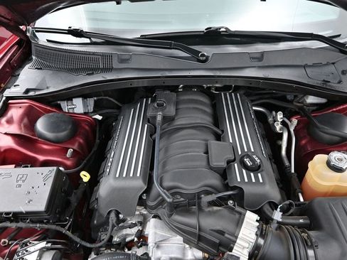 Used 2020 Dodge Charger Scat Pack RWD image 17