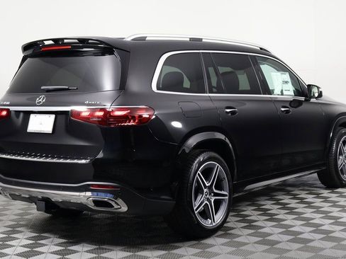 New 2026 Mercedes-Benz GLS 450 4MATIC image 2
