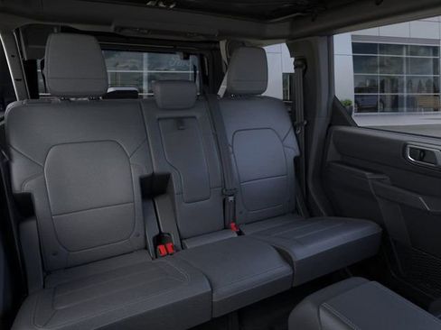 New 2025 Ford Bronco Badlands w/ Sasquatch Package image 11