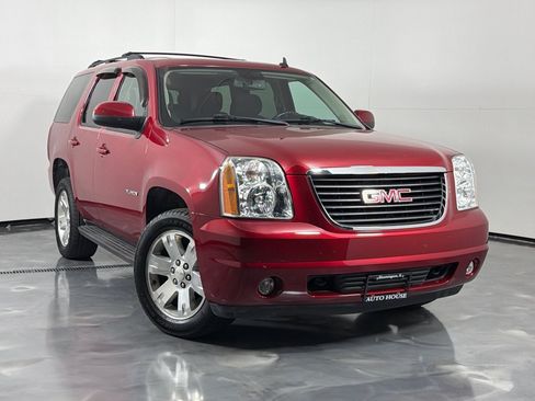 Used 2013 GMC Yukon SLE w/ Convenience Package AWD/4WD image 2