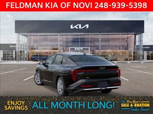 New 2025 Kia K4 LX image 4