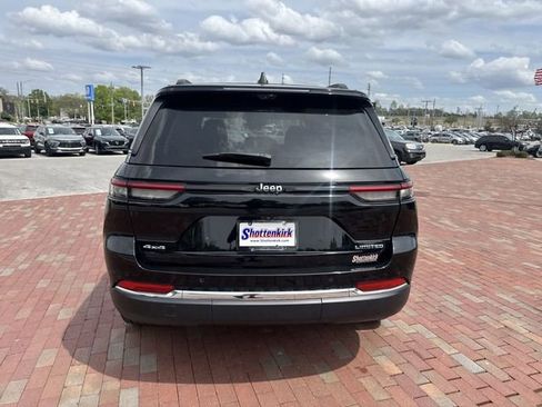 Used 2023 Jeep Grand Cherokee Limited w/ Luxury Tech Group II AWD/4WD image 35
