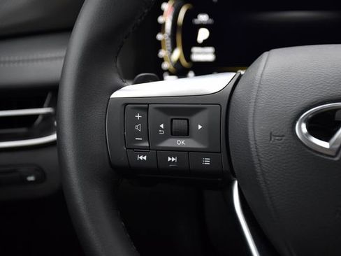 Used 2026 INFINITI QX60 Pure w/ Cargo Package image 8