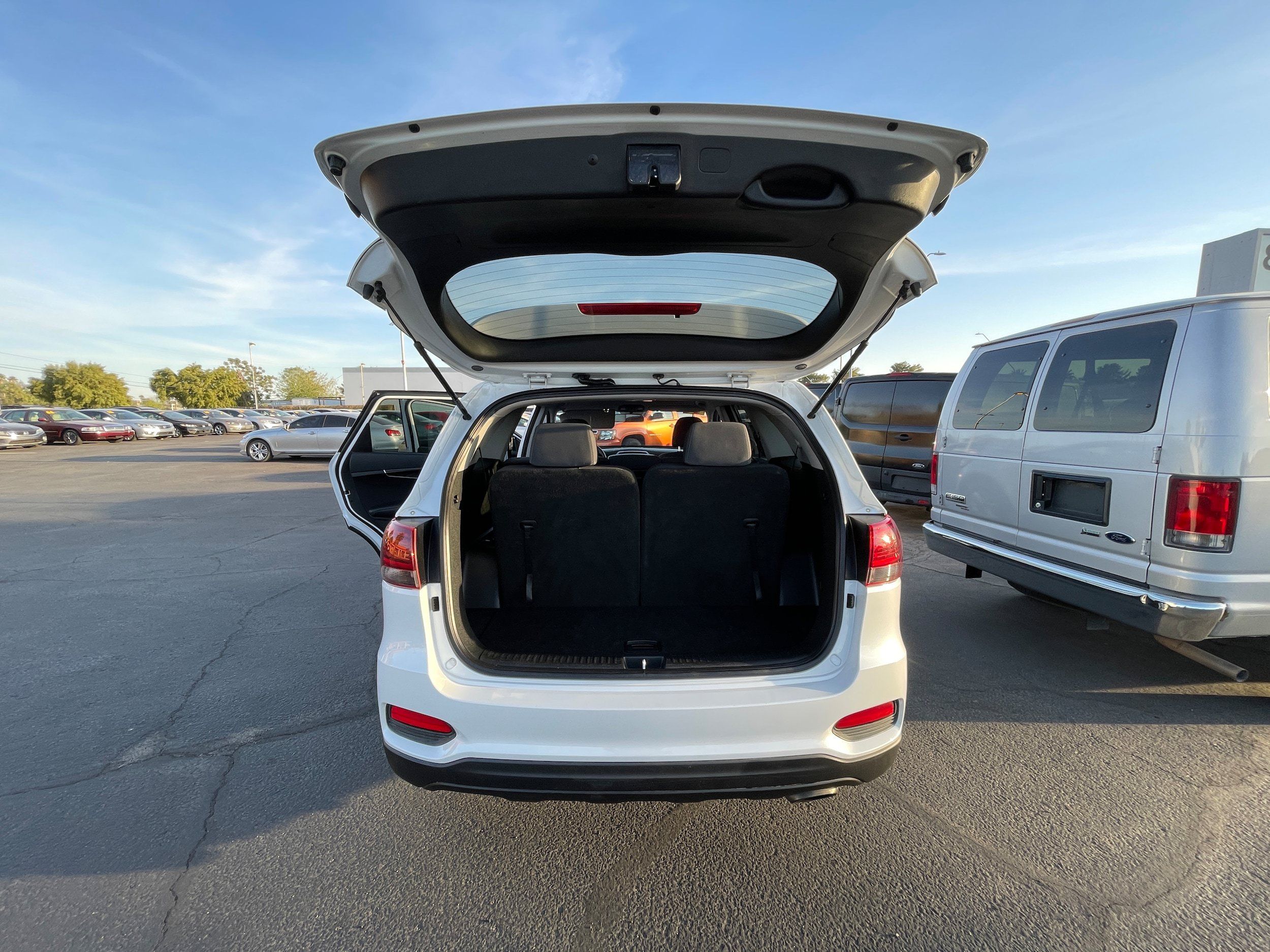 Used 2019 Kia Sorento FWD image 32