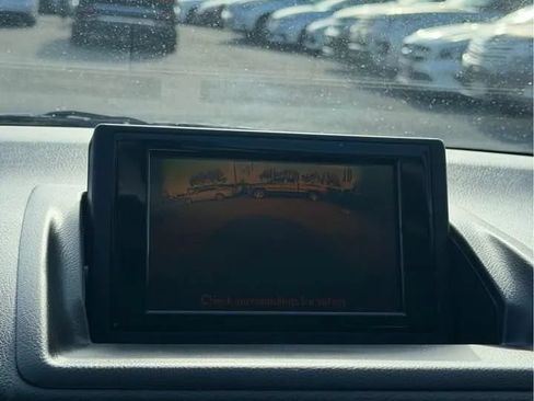 Used 2011 Lexus CT 200h Premium w/ Premium Audio Pkg FWD image 7