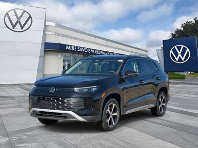 New 2025 Volkswagen Tiguan SE