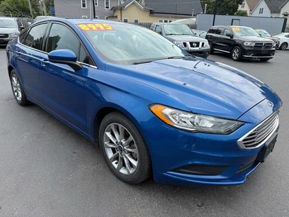 Used 2017 Ford Fusion SE w/ Fusion SE Technology Package