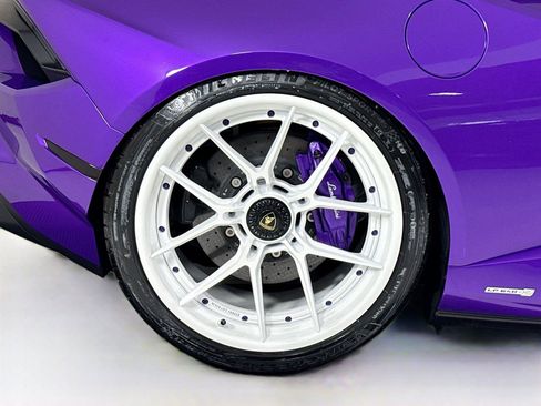 Used 2023 Lamborghini Huracan Tecnica RWD image 38