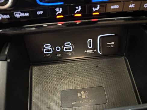Used 2024 Jeep Grand Cherokee L Summit AWD/4WD image 19