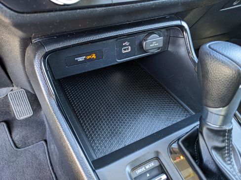 Used 2024 Honda CR-V LX image 20