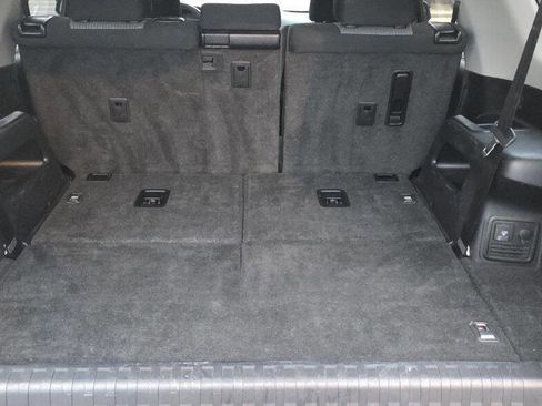 Used 2017 Toyota 4Runner SR5 image 22