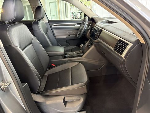 Used 2023 Volkswagen Atlas SE FWD image 29