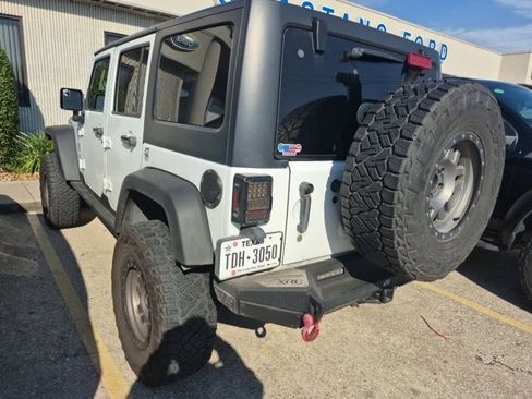 Used 2016 Jeep Wrangler Unlimited Sport w/ Quick Order Package 24S image 9