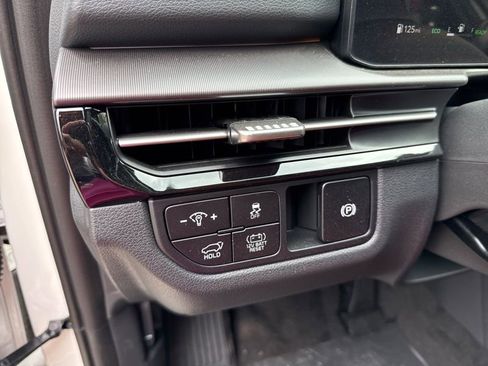 New 2026 Kia Sportage SX Prestige AWD/4WD image 30