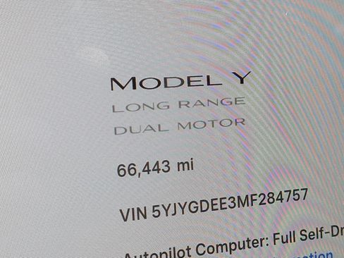 Used 2021 Tesla Model Y Long Range AWD/4WD image 31