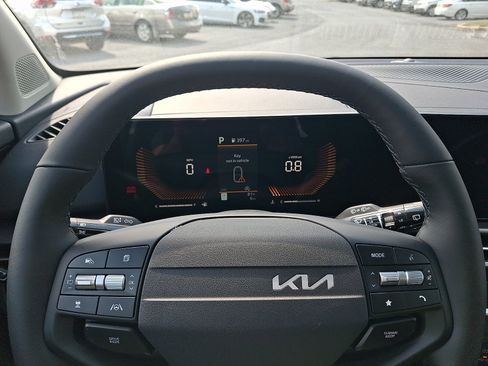 New 2026 Kia Sportage EX AWD/4WD image 12