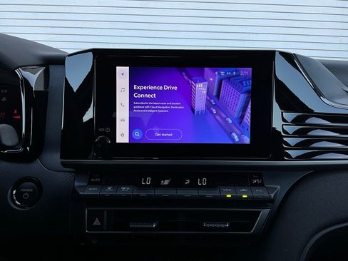 Used 2025 Toyota Camry LE image 25