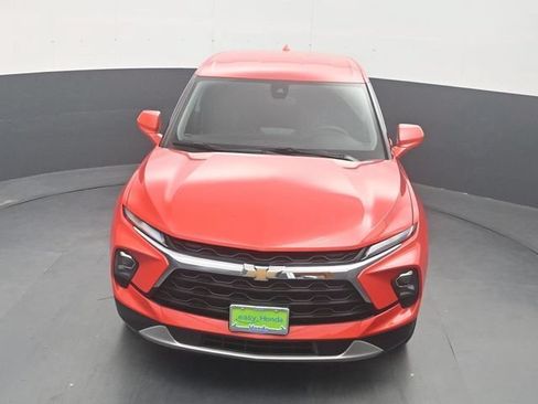Used 2025 Chevrolet Blazer LT FWD image 19
