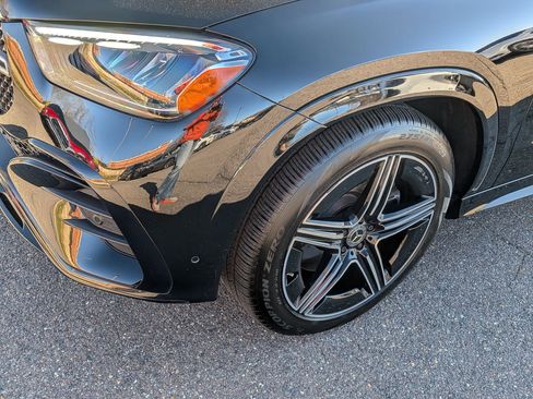 Certified 2025 Mercedes-Benz GLE 580 4MATIC image 8