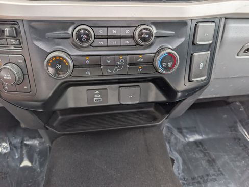 Used 2023 Ford F250 XL w/ STX Appearance Package AWD/4WD image 23