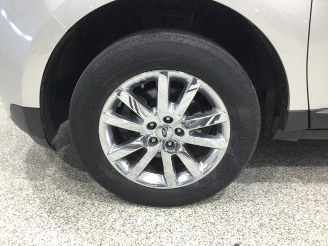 Used 2013 Ford Edge Limited w/ Driver Entry Pkg AWD/4WD image 7