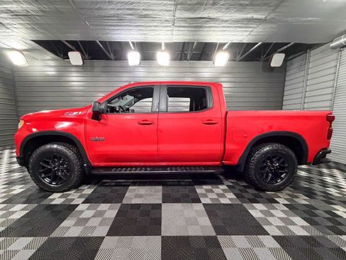 Used 2022 Chevrolet Silverado 1500 RST w/ Z71 Off-Road Package image 8