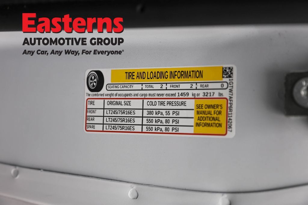 Used 2024 GMC Savana 2500 w/ Driver Convenience Package RWD image 32