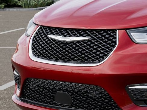New 2026 Chrysler Pacifica Select FWD image 15